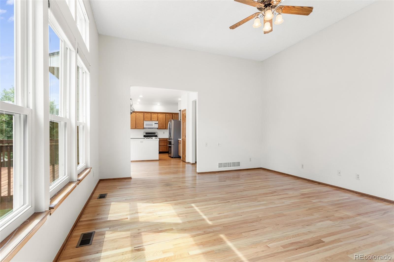 9151 Weatherstone Court Highlands Ranch, CO 80126 - Photo 14 of 39 Gallery Image 14