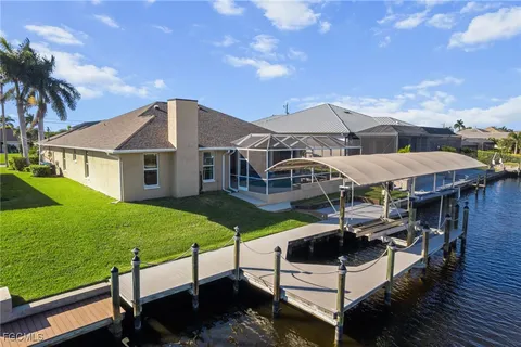 $949,900 | 5025 Southwest 10th Avenue, Cape Coral, FL 33914