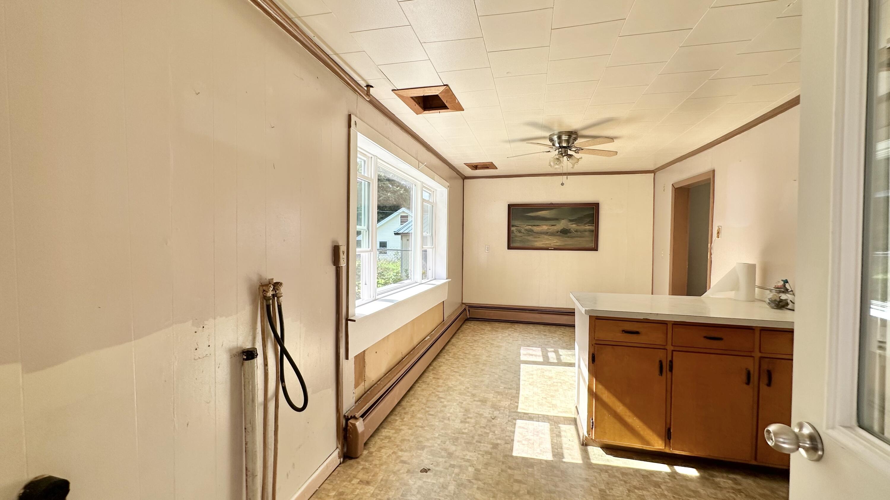122 Knox Street Millinocket, ME 04462 - Photo 10 of 21