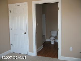 200 Lighthouse Lane, Unit 2D3 Cedar Point, NC 28584 - Photo 12 of 19 2D3 Attached Bath to Second Bedroom