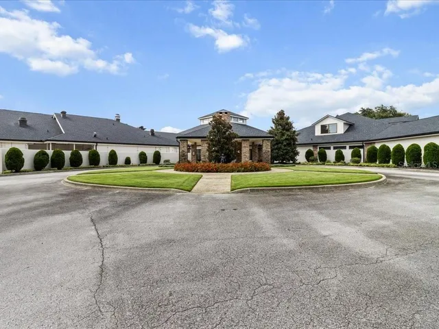 $1,225,000 | 3937 West Shadow Creek Loop, Lecanto, FL 34461