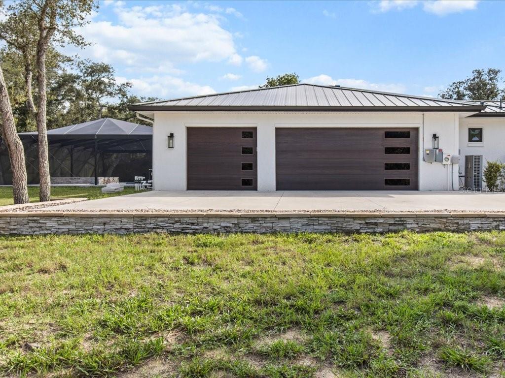 3937 West Shadow Creek Loop Lecanto, FL 34461 - Photo 6 of 65 a swimming pool with outdoor seating