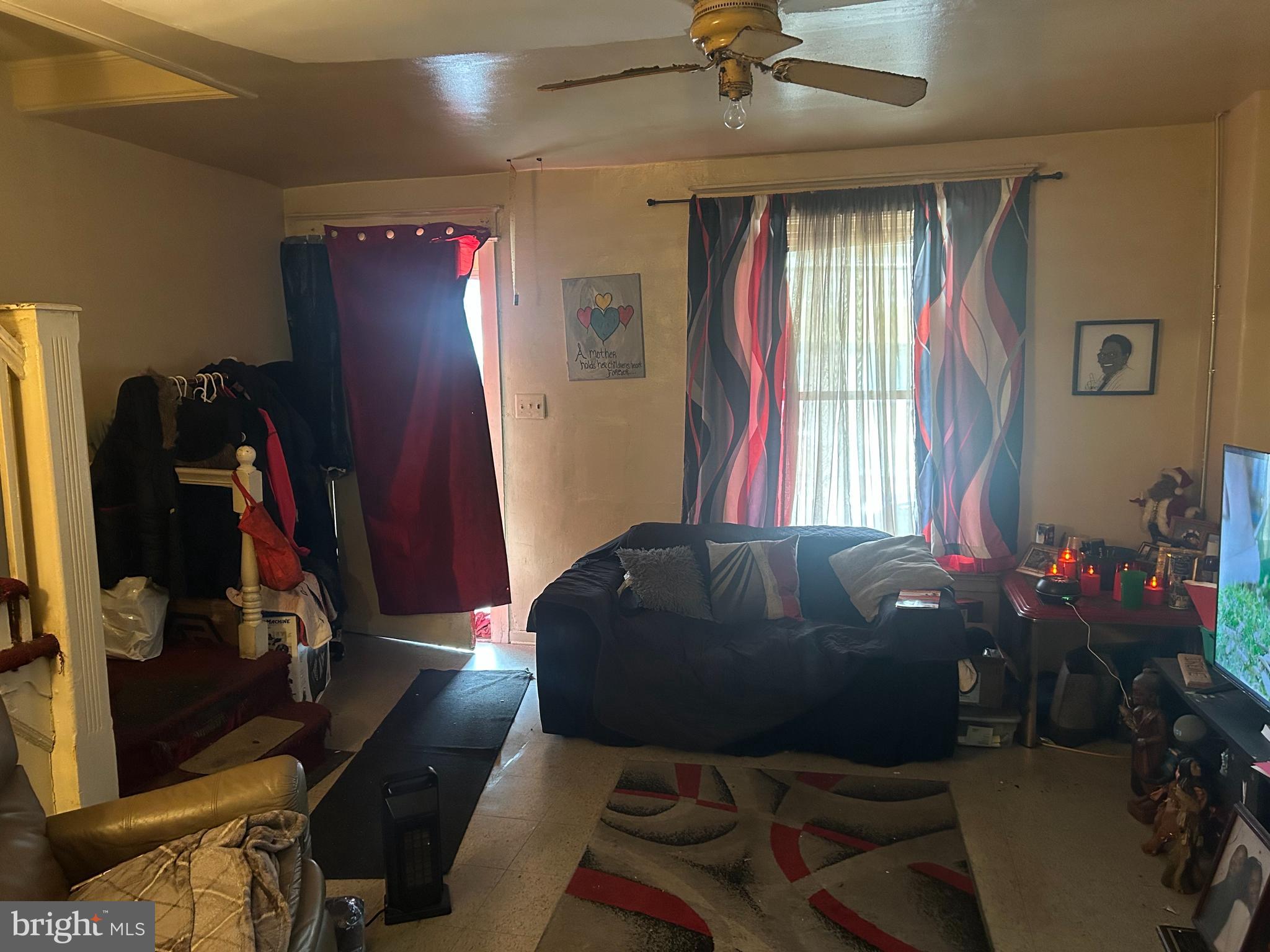 2548 South Millick Street Philadelphia, PA 19142 - Photo 3 of 17