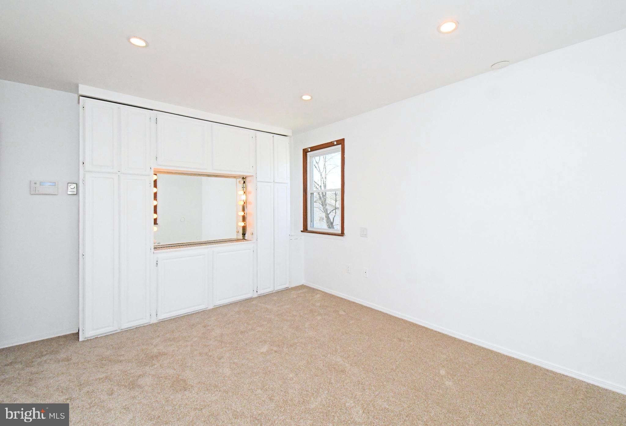 742 Walnut Street Emmaus, PA 18049 - Photo 12 of 25