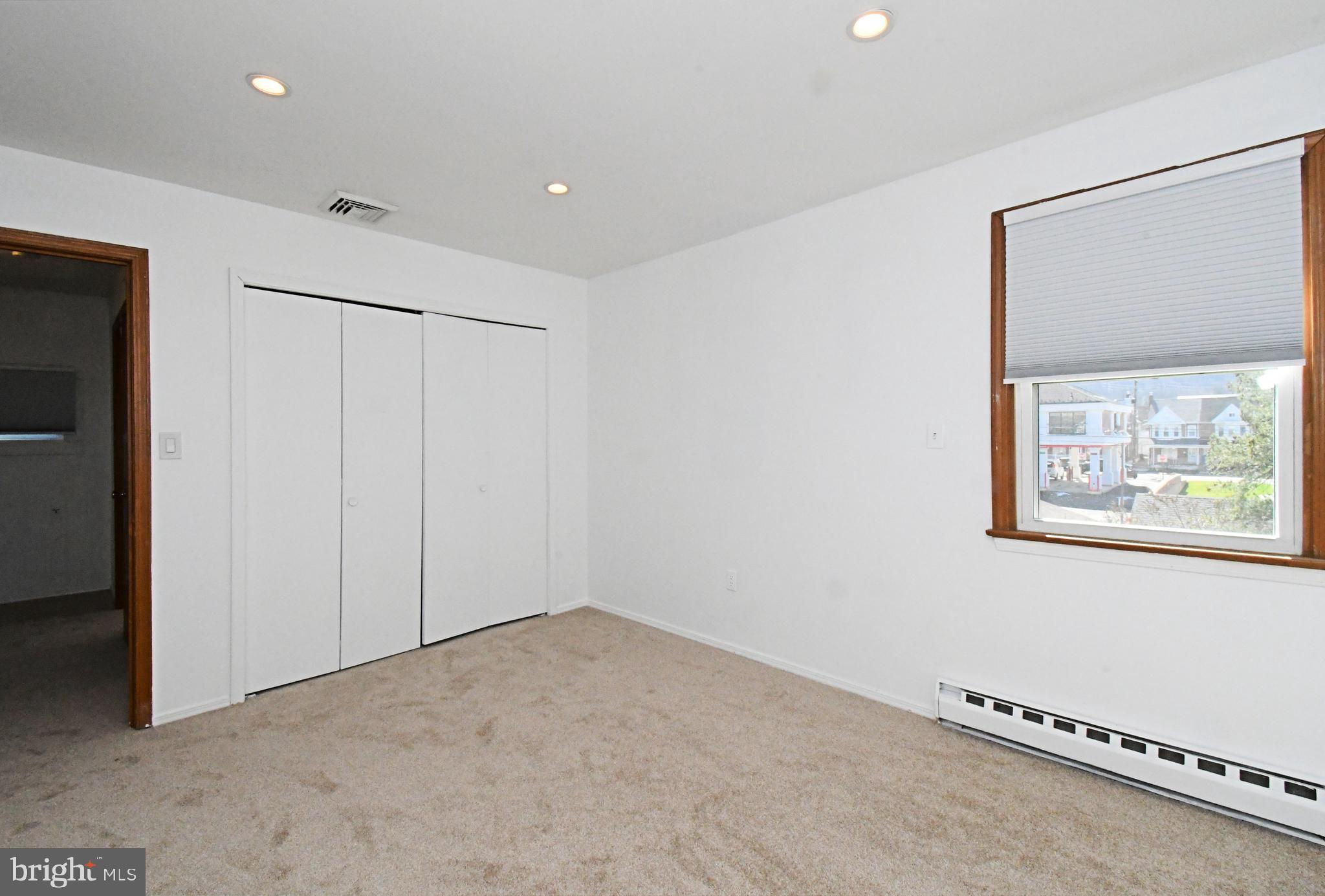 742 Walnut Street Emmaus, PA 18049 - Photo 14 of 25