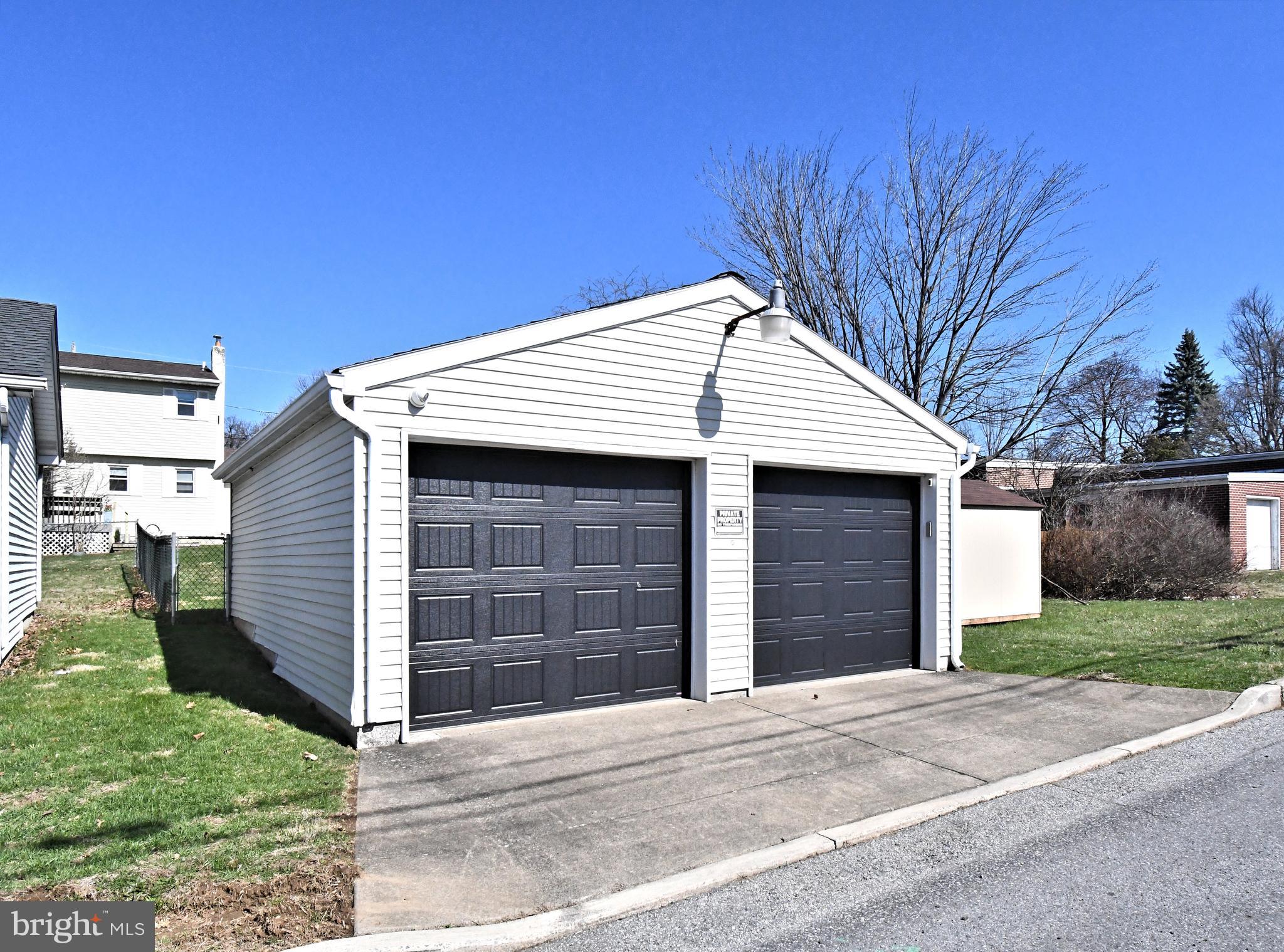 742 Walnut Street Emmaus, PA 18049 - Photo 24 of 25