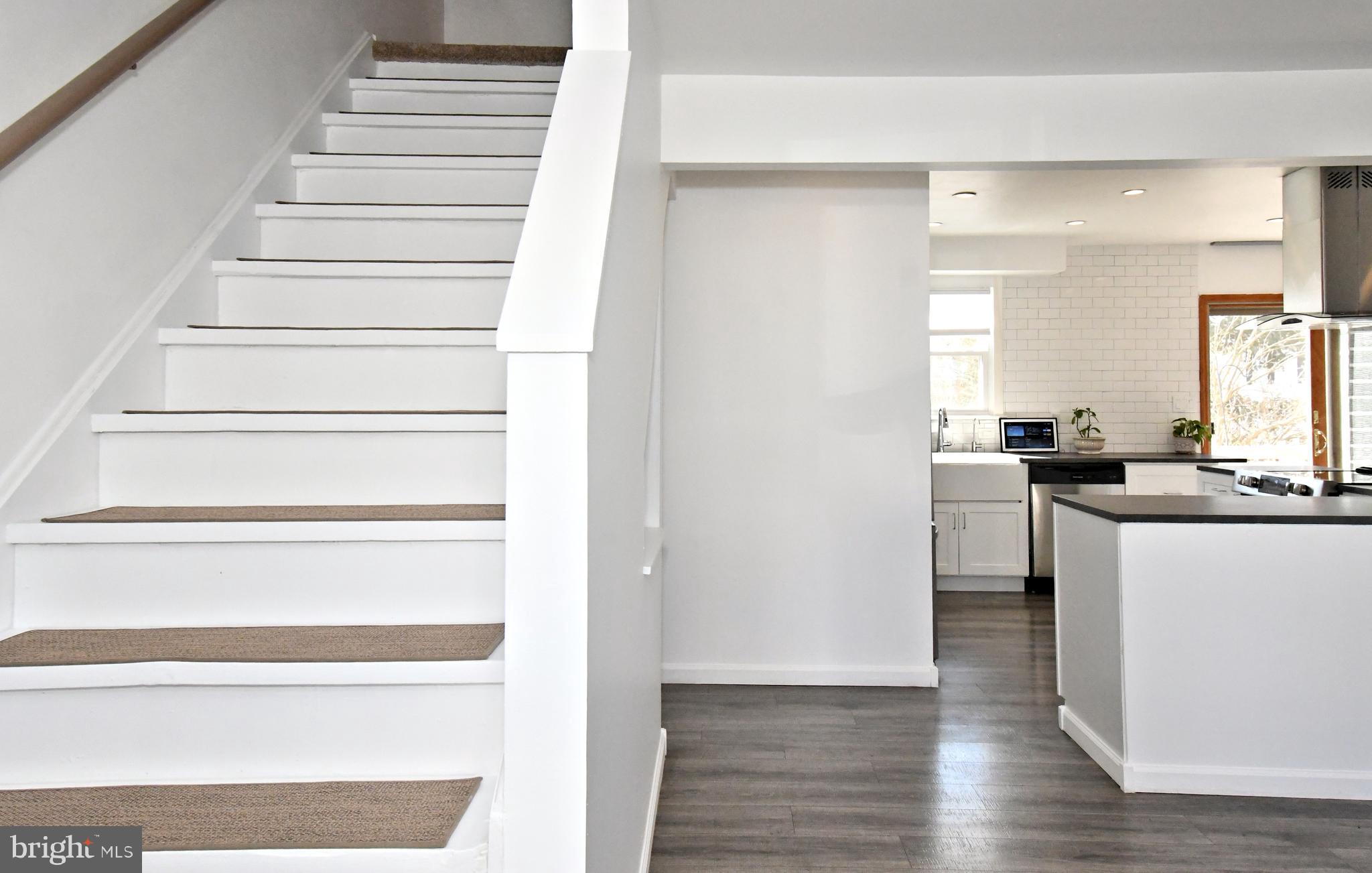 742 Walnut Street Emmaus, PA 18049 - Photo 3 of 25