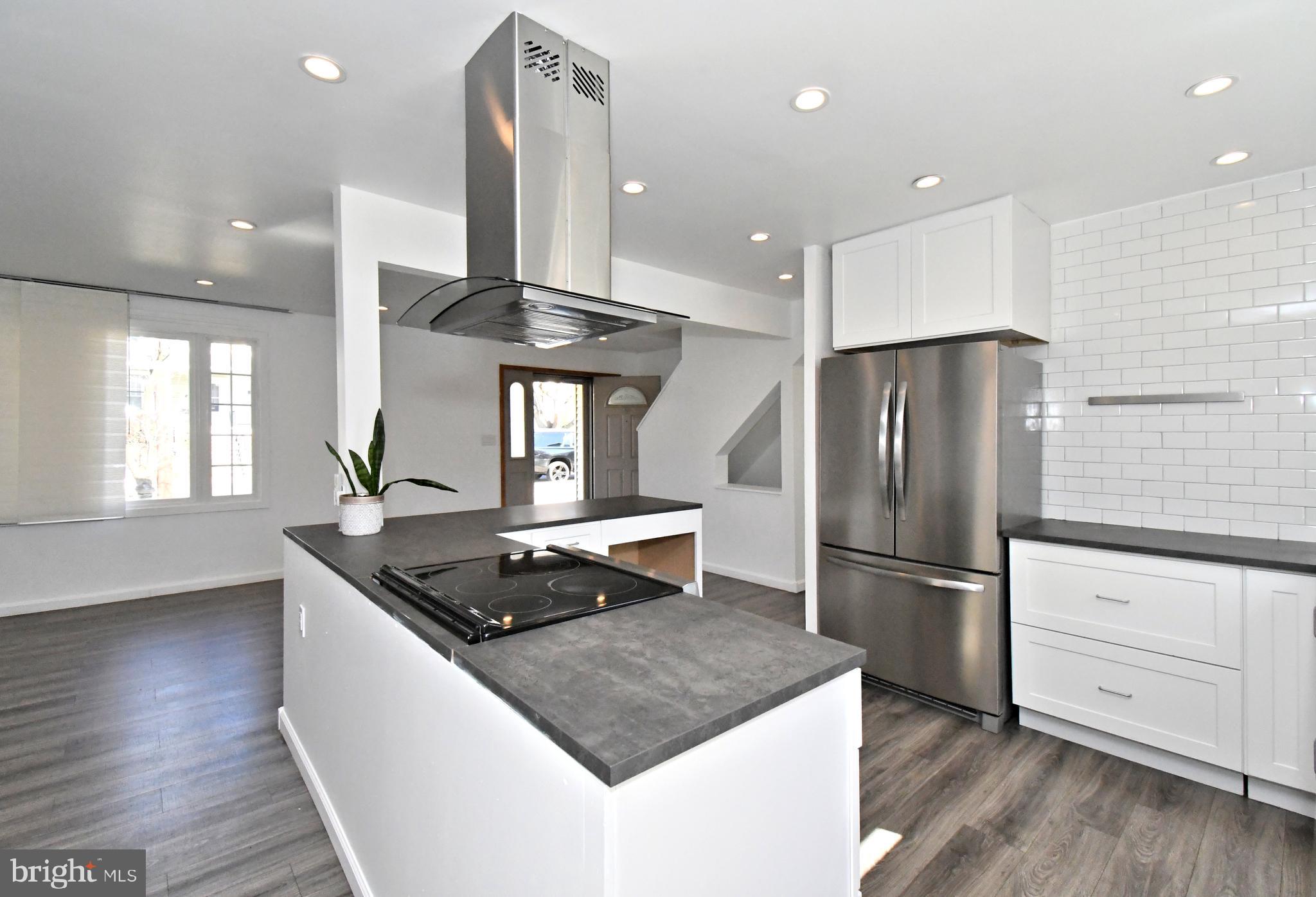 742 Walnut Street Emmaus, PA 18049 - Photo 7 of 25