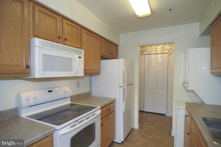 8571 Falls Run Road, Unit A Ellicott City, MD 21043 - Photo 12 of 14 Kitchen