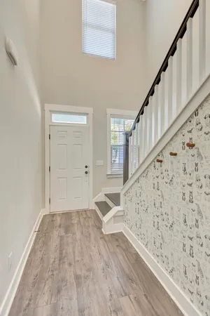 $2,750 | 3988 Hillyard Street, North Charleston, SC 29405