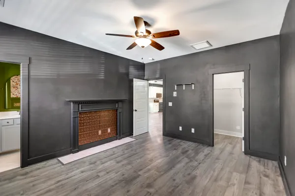 $2,750 | 3988 Hillyard Street, North Charleston, SC 29405