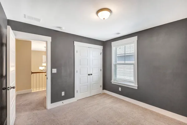 $2,750 | 3988 Hillyard Street, North Charleston, SC 29405