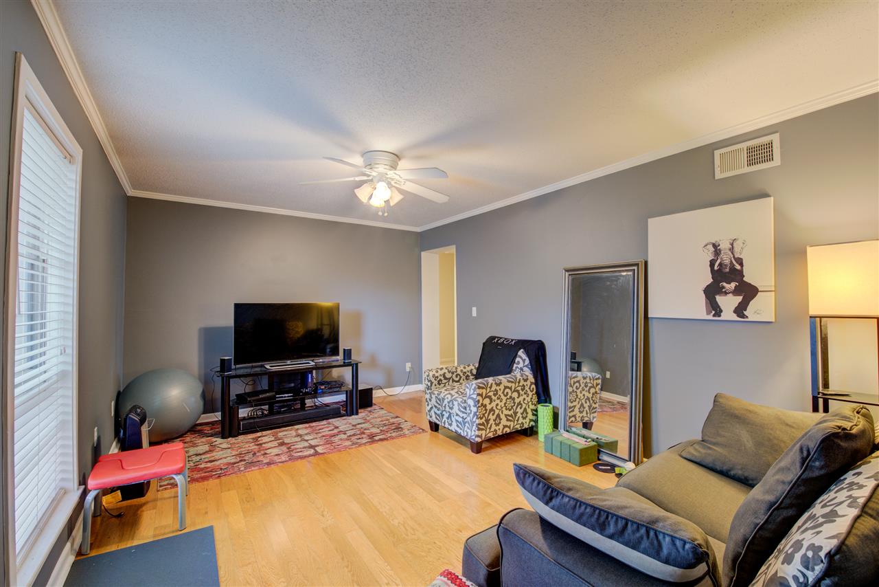 971 June Road, Unit 2 Memphis, TN 38119 - Photo 8 of 25 Gallery Image 8