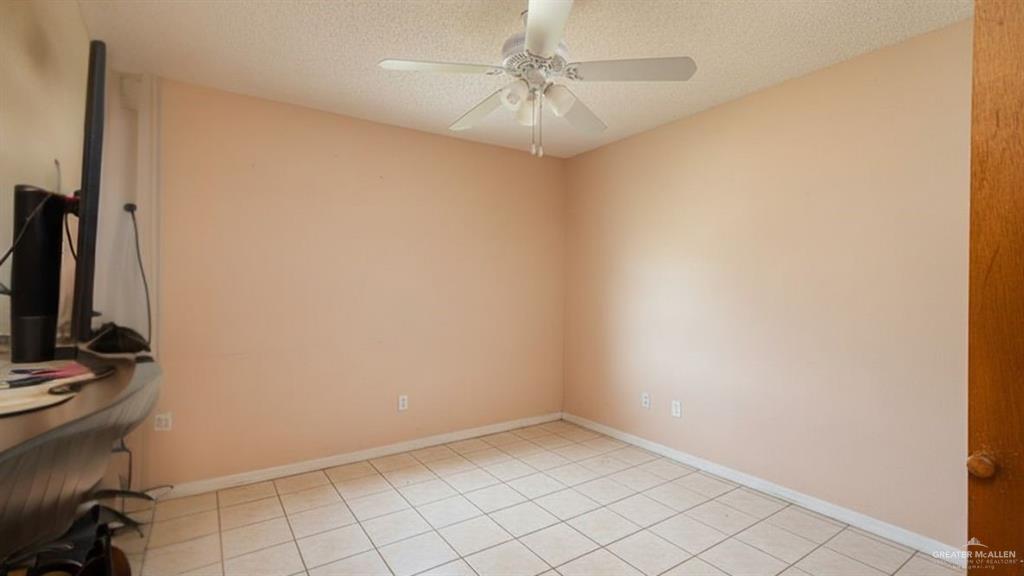 1409 Valencia Avenue Pharr, TX 78577 - Photo 9 of 11 a view of an empty room