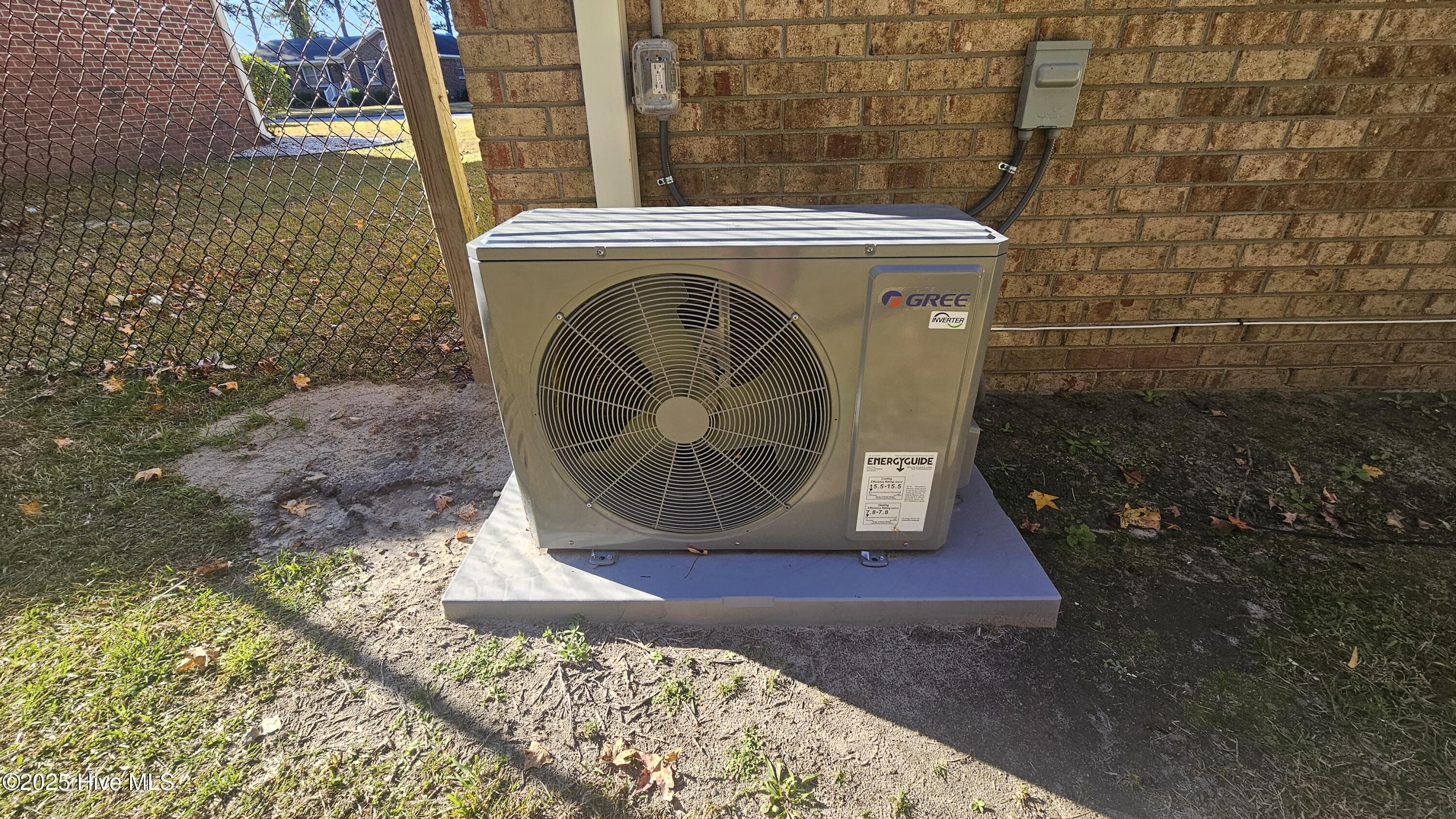 113 East Catawba Road Greenville, NC 27834 - Photo 5 of 19 5 HVAC