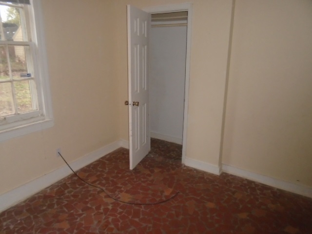 1537 Prescott Road Memphis, TN 38111 - Photo 8 of 10