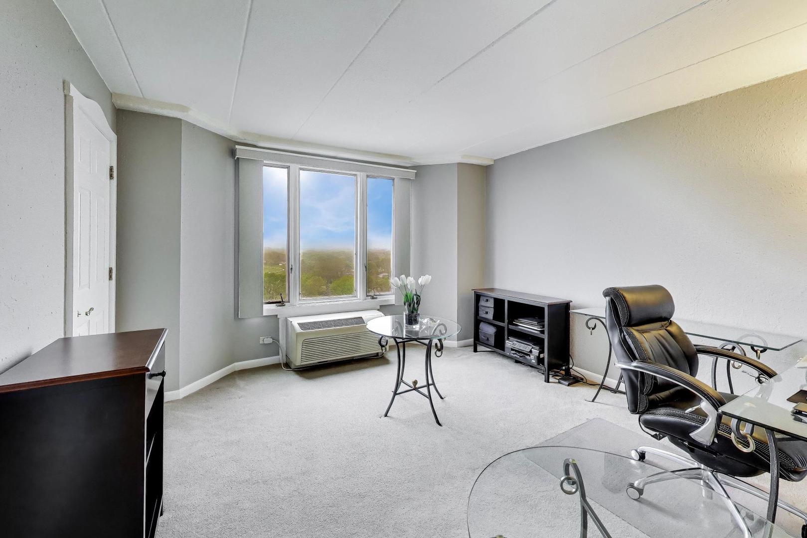 1 Renaissance Place, Unit 1118 Palatine, IL 60067 - Photo 13 of 18