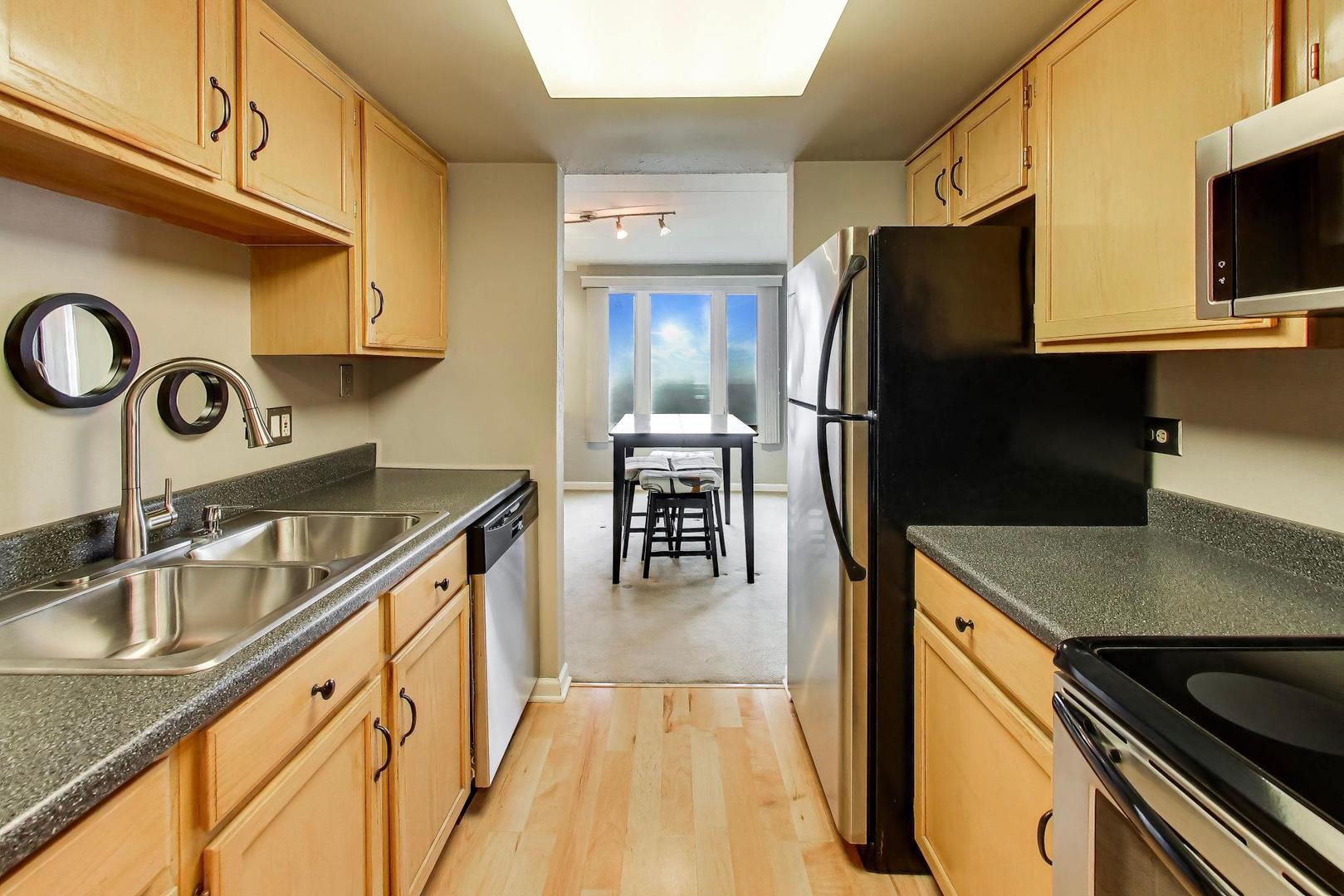 1 Renaissance Place, Unit 1118 Palatine, IL 60067 - Photo 4 of 18