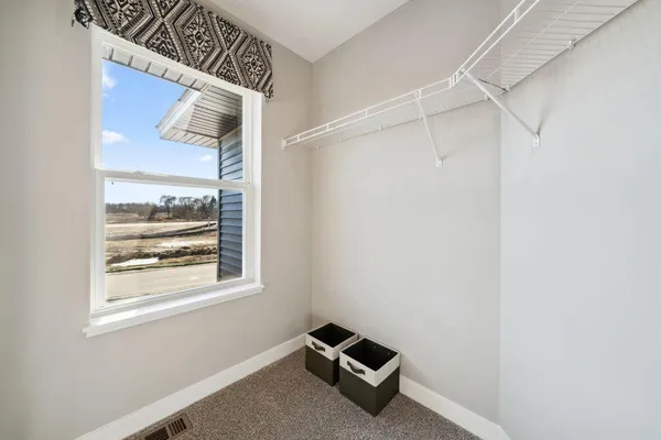 $675,000 | 1720 Oak Creek Pass, Chaska, MN 55318