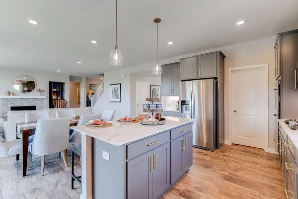 $675,000 | 1720 Oak Creek Pass, Chaska, MN 55318