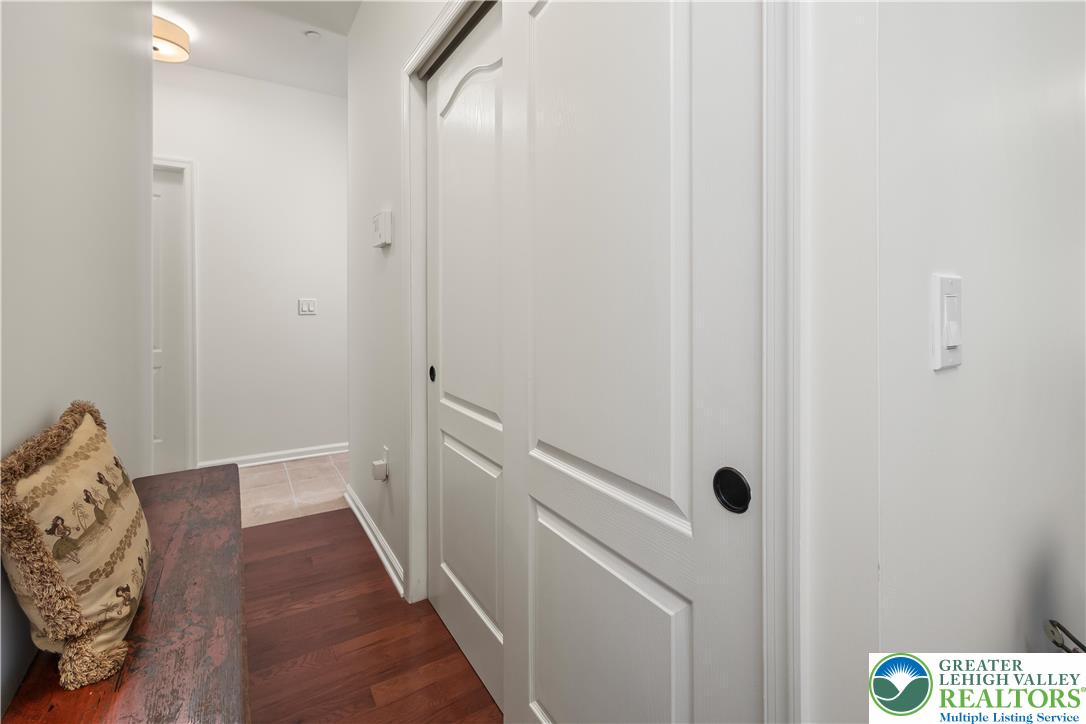 4476 Lenni Circle Emmaus, PA 18049 - Photo 4 of 30