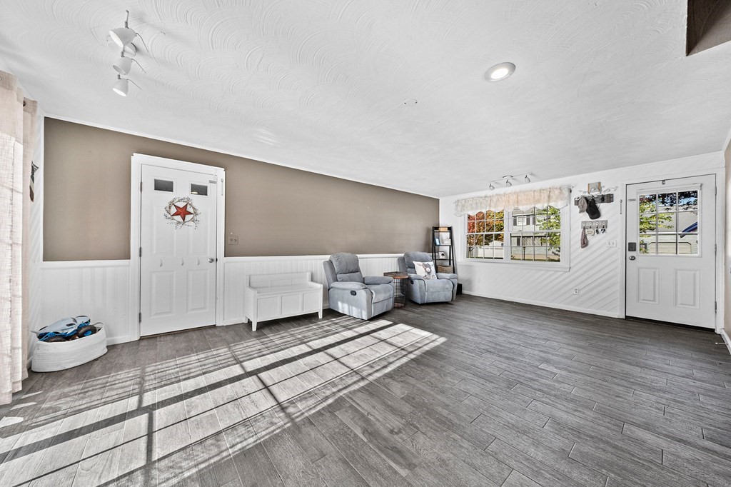 11 Cranmore Road Braintree, MA 02184 - Photo 19 of 42 Gallery Image 19