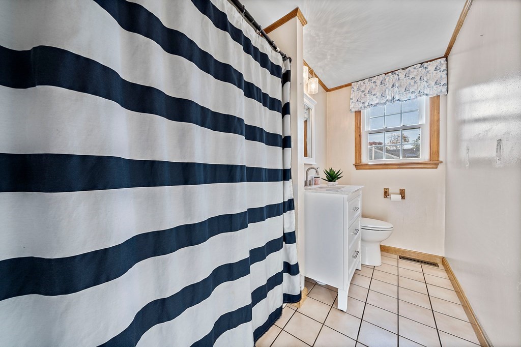 11 Cranmore Road Braintree, MA 02184 - Photo 21 of 42 Gallery Image 21