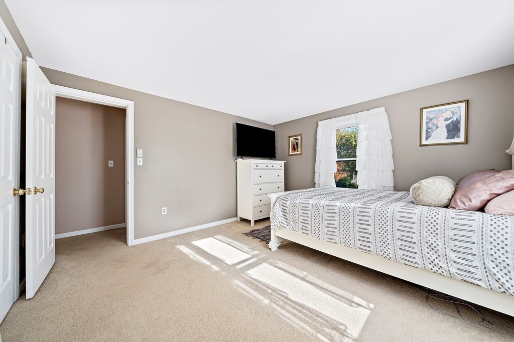 11 Cranmore Road Braintree, MA 02184 - Photo 35 of 42 Gallery Image 35