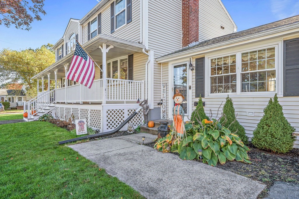 11 Cranmore Road Braintree, MA 02184 - Photo 4 of 42 Gallery Image 4