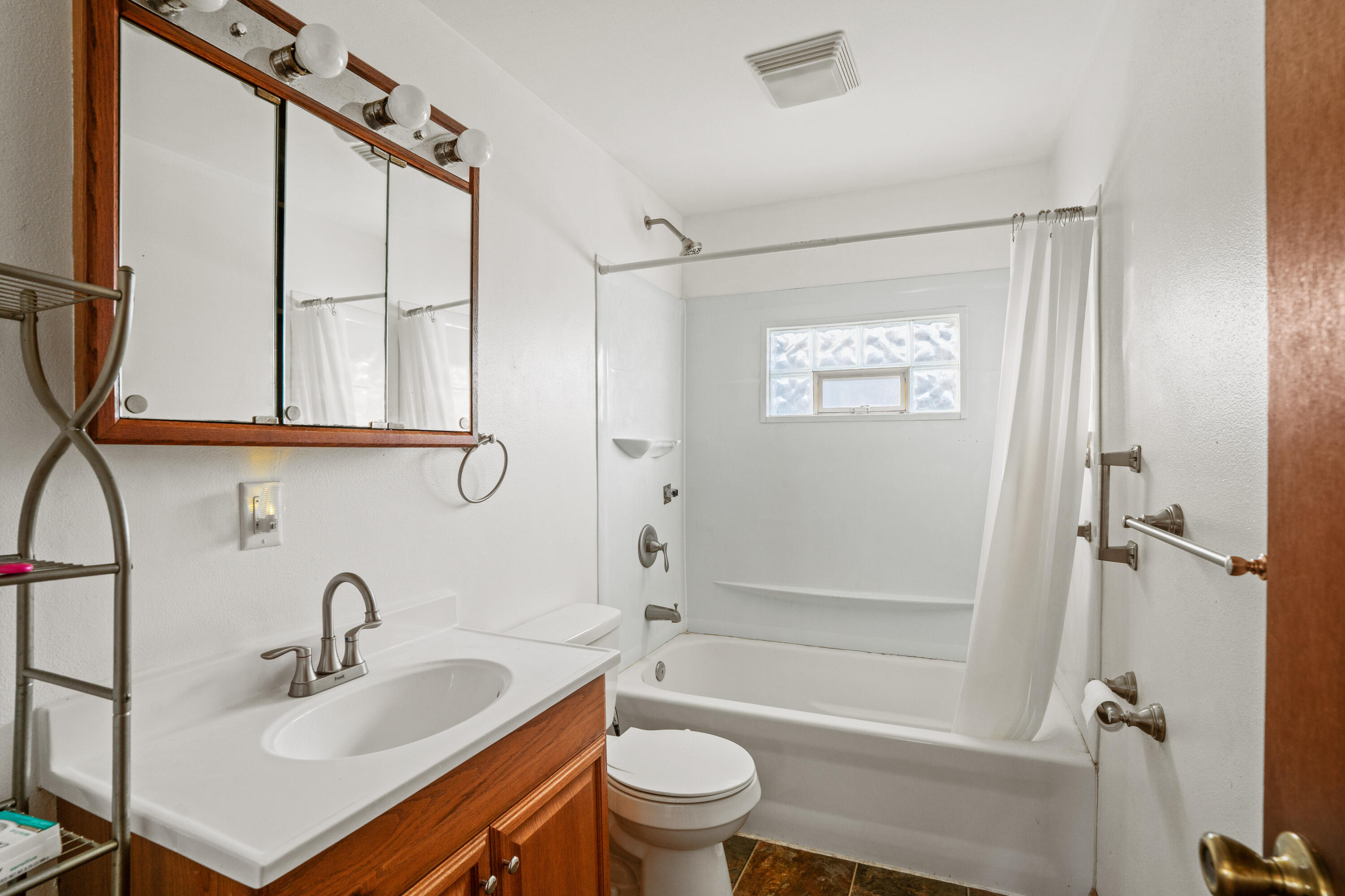 6436 Channel Road, Unit 6436A Waterford, WI 53185 - Photo 15 of 16 Unit 2 bath