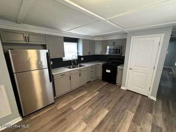 $1,450 | 511 Dogwood Drive, Sunset Beach, NC 28468