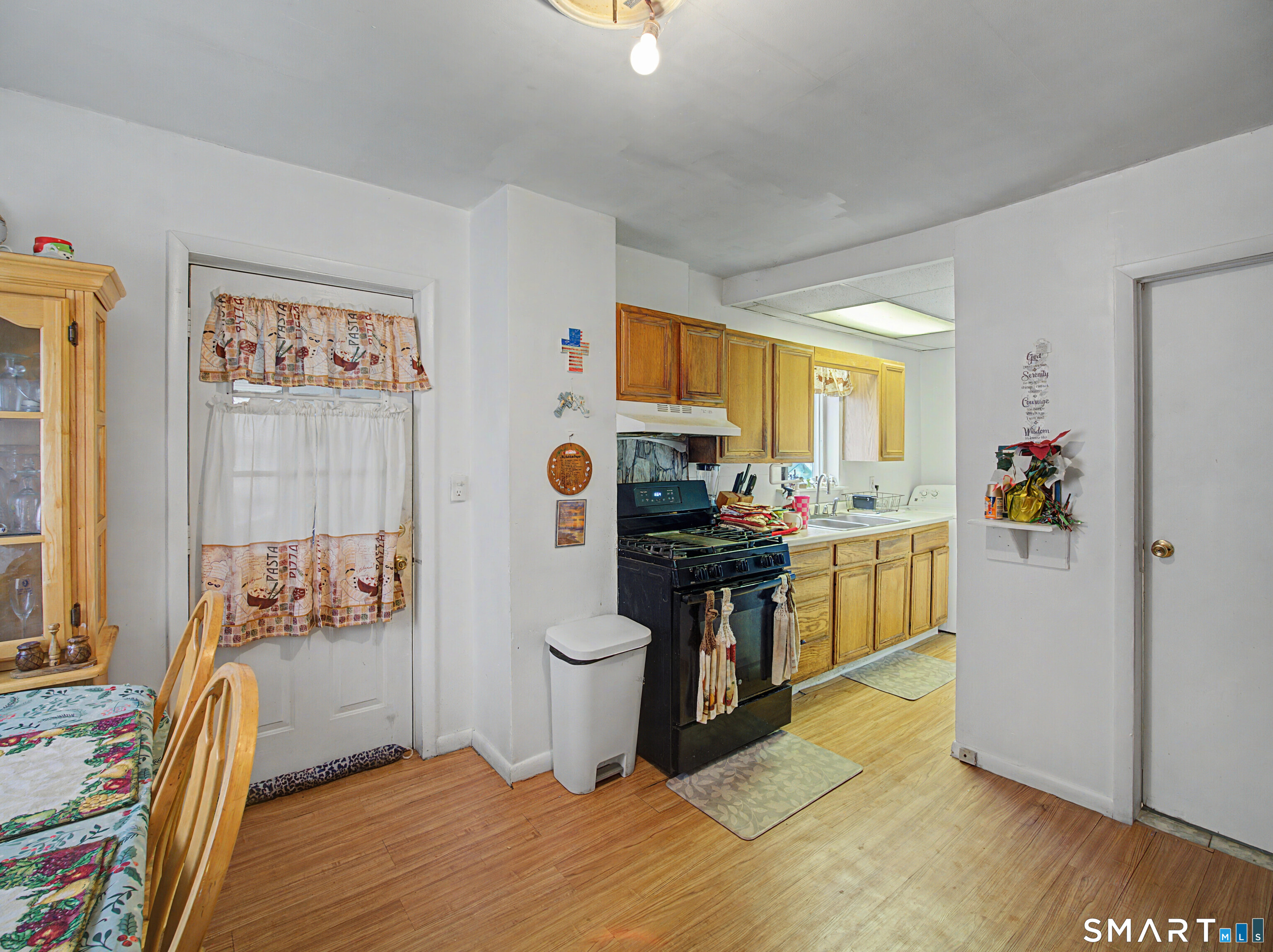 68 Rowan Street Danbury, CT 06810 - Photo 26 of 34 a very nice looking room with a large window