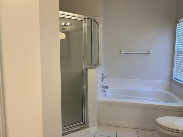 $2,300 | 1932 Grenville Court, Wesley Chapel, FL 33543