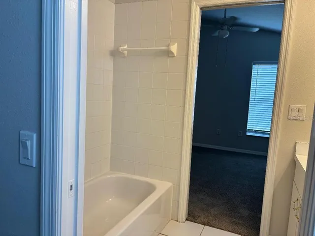 $2,300 | 1932 Grenville Court, Wesley Chapel, FL 33543