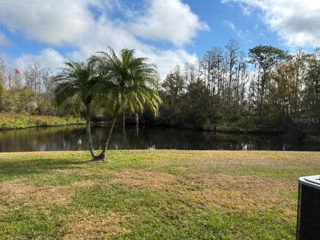 $2,300 | 1932 Grenville Court, Wesley Chapel, FL 33543