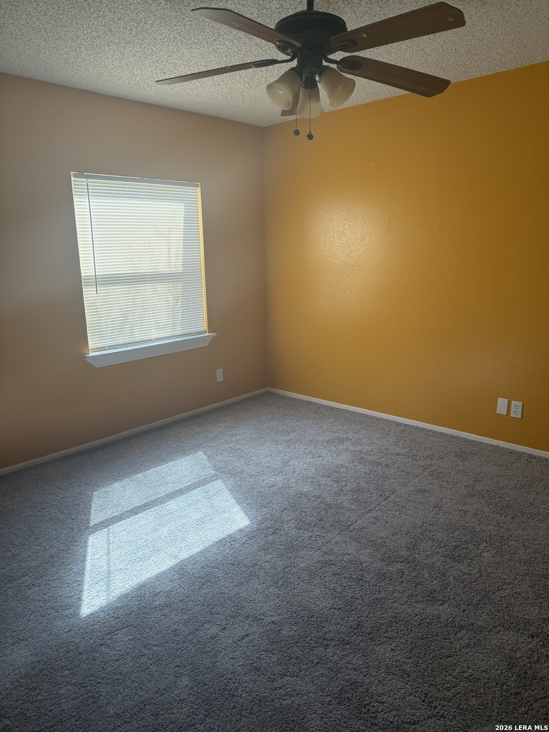 5435 Callaghan Road San Antonio, TX 78228 - Photo 22 of 38 an empty room with a window