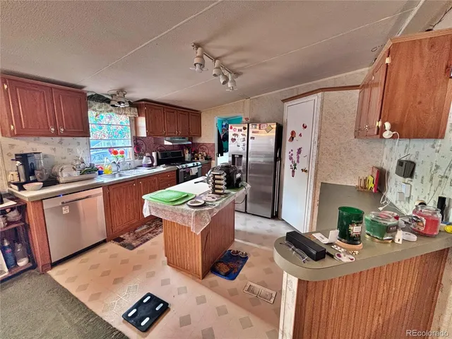 $109,900 | 860 West 132nd Avenue, Westminster, CO 80234