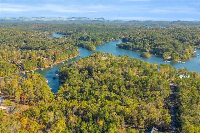 $749,900 | 1412 Cool Rdg Drive, Seneca, SC 29672