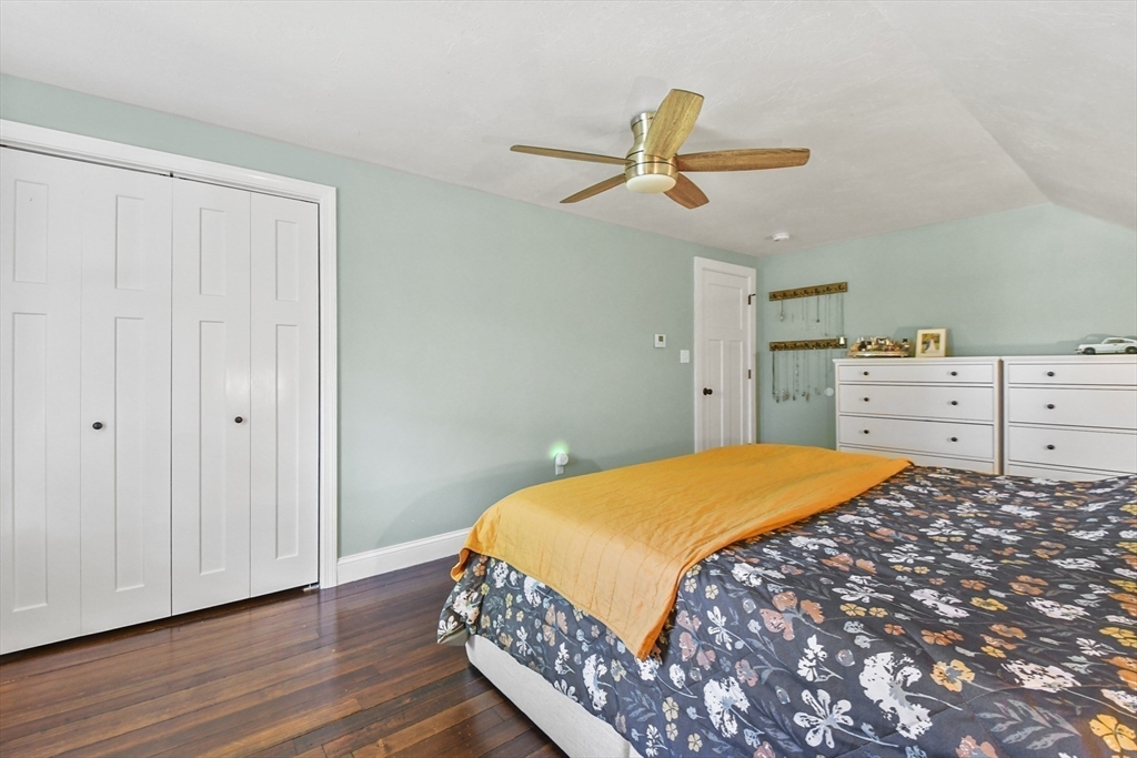 310 New Boston Road Fairhaven, MA 02719 - Photo 21 of 30 Gallery Image 21