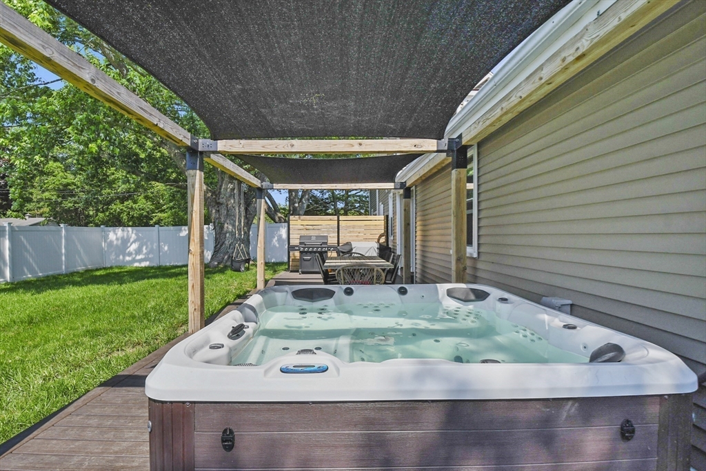 310 New Boston Road Fairhaven, MA 02719 - Photo 28 of 30 Gallery Image 28