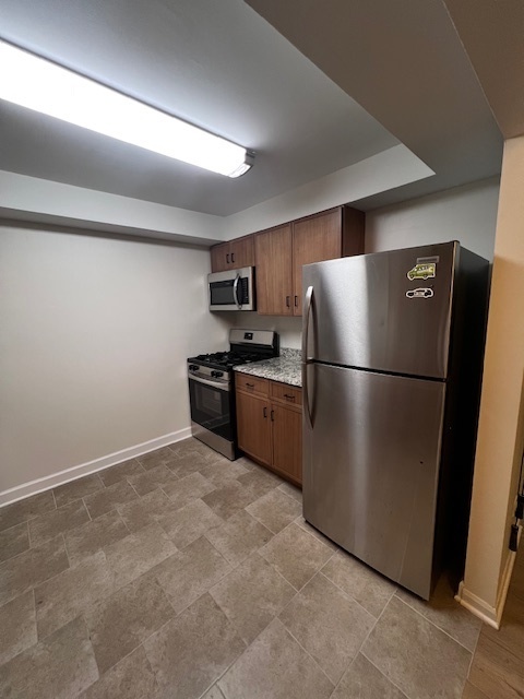 264 East Bailey Road, Unit G Naperville, IL 60565 - Photo 4 of 13