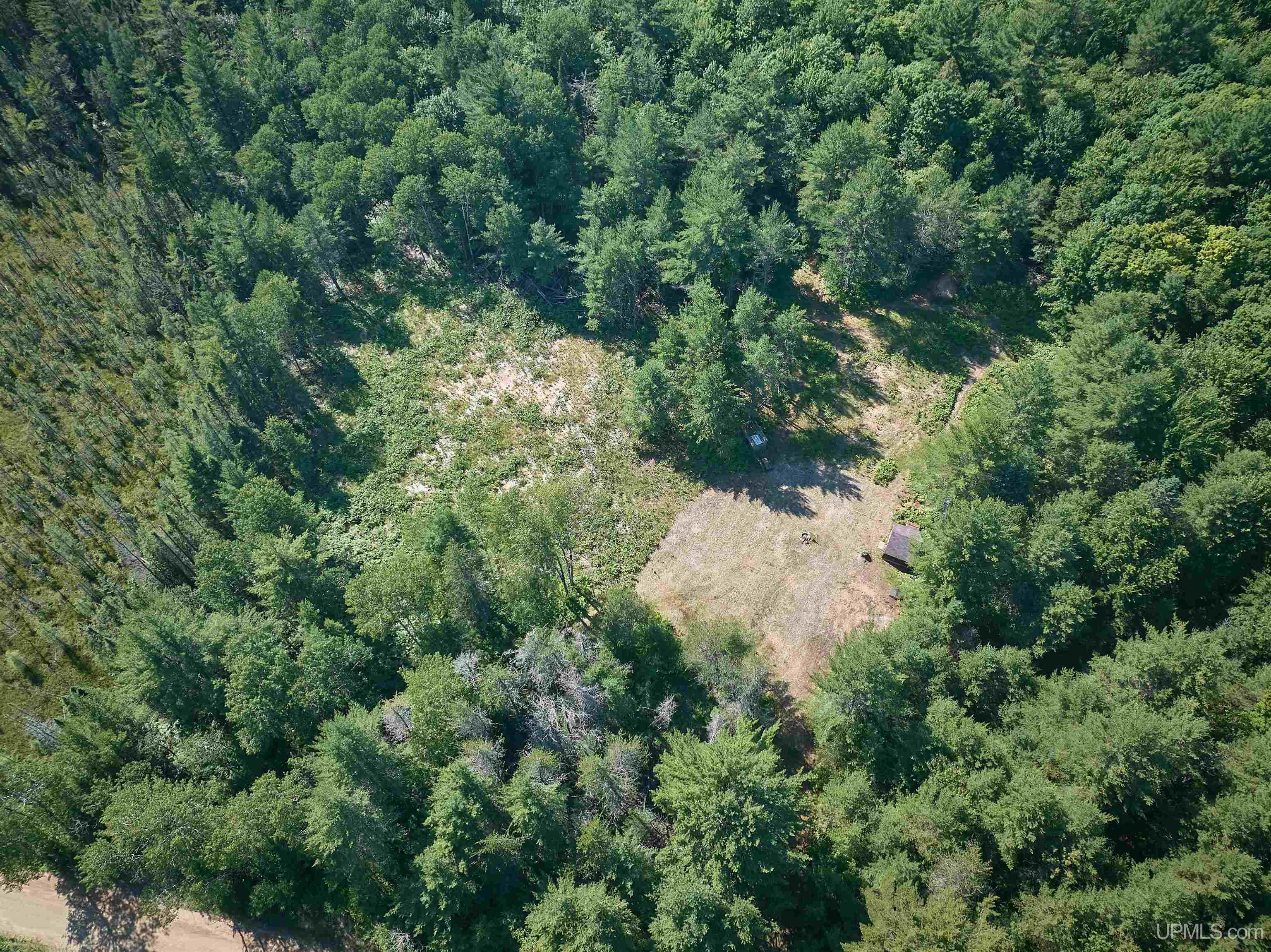 7806 Doe Lake Road Munising, MI 49862 - Photo 21 of 26