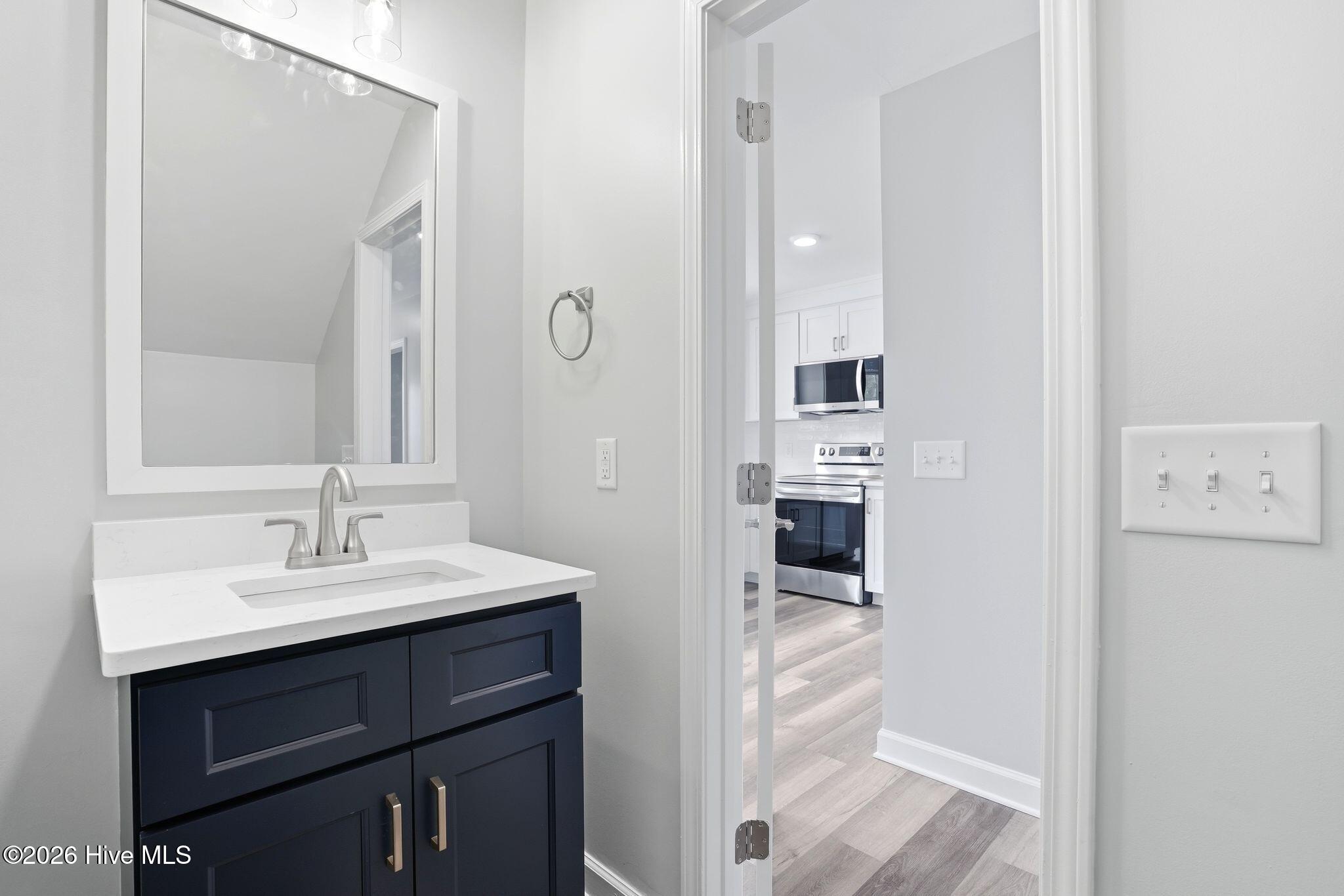 216 Foxcroft Road Southport, NC 28461 - Photo 33 of 108 33_216_foxcroft_rd_077