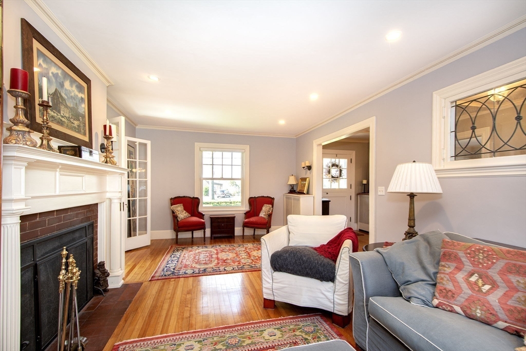 12 Ripley Road Cohasset, MA 02025 - Photo 11 of 40 Gallery Image 11