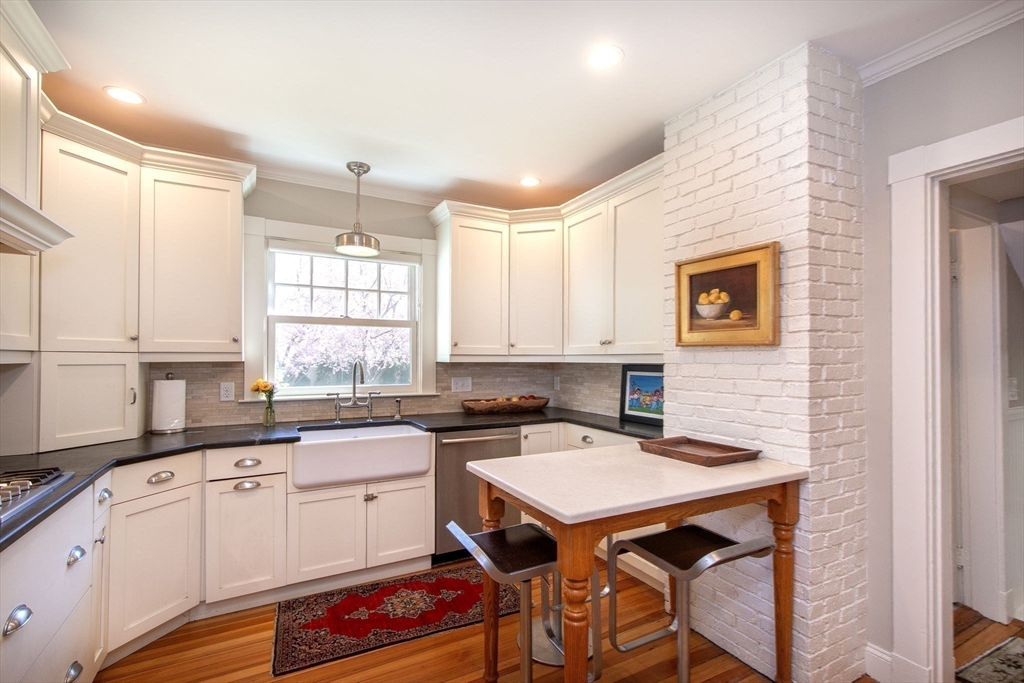 12 Ripley Road Cohasset, MA 02025 - Photo 14 of 40 Gallery Image 14