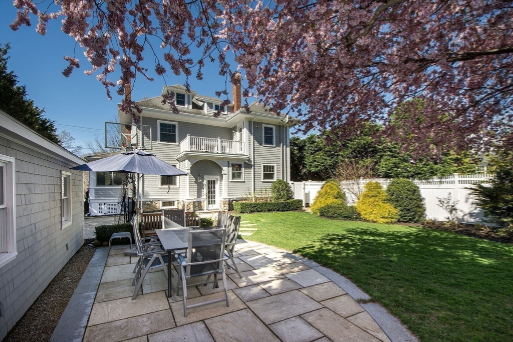 12 Ripley Road Cohasset, MA 02025 - Photo 38 of 40 Gallery Image 38
