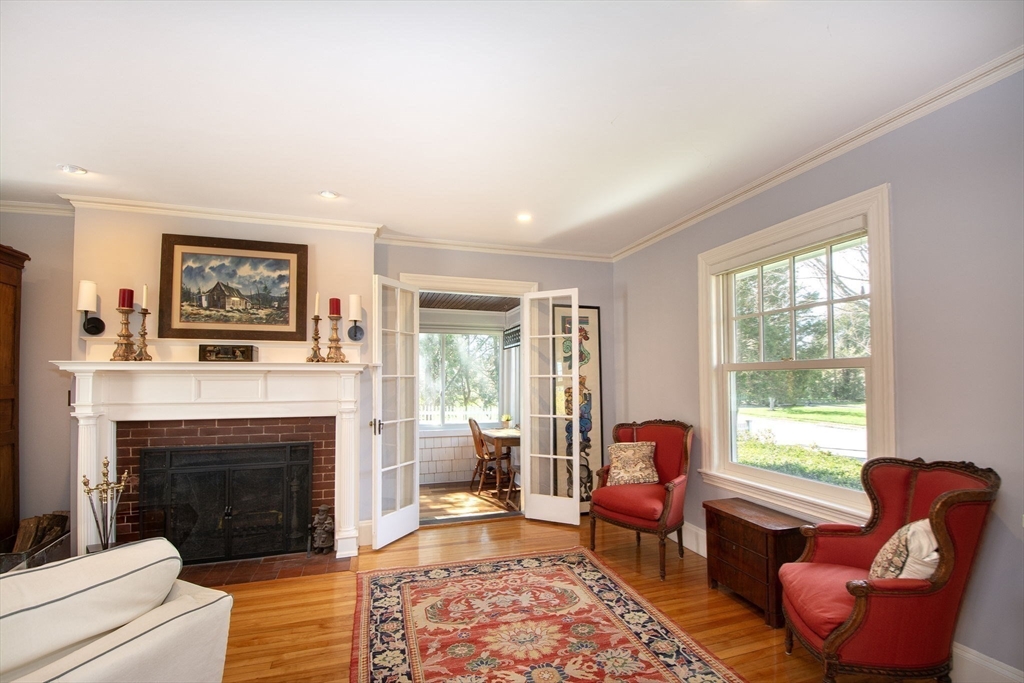 12 Ripley Road Cohasset, MA 02025 - Photo 9 of 40 Gallery Image 9