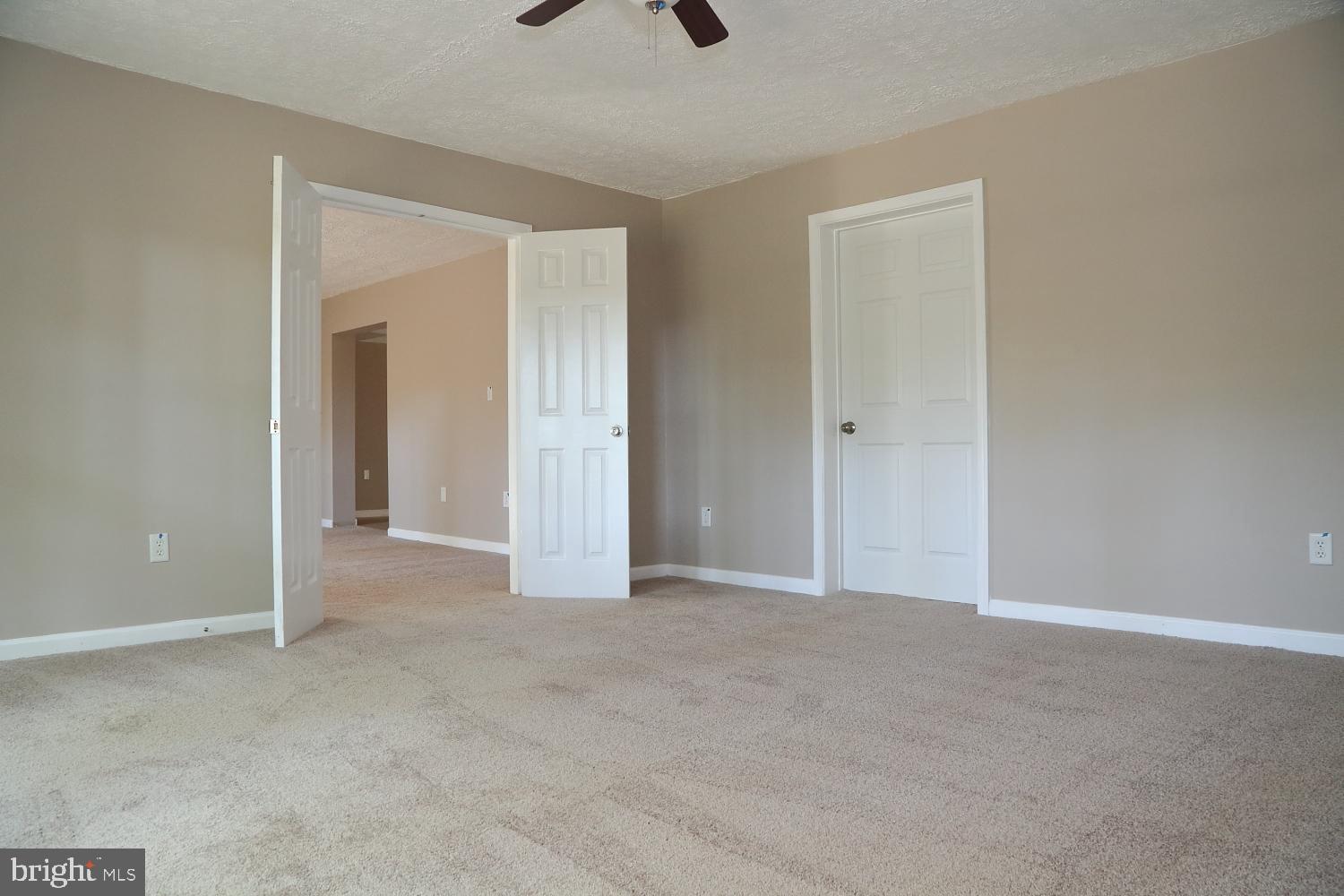 216 Susquehanna Road Delta, PA 17314 - Photo 14 of 24 Gallery Image 14