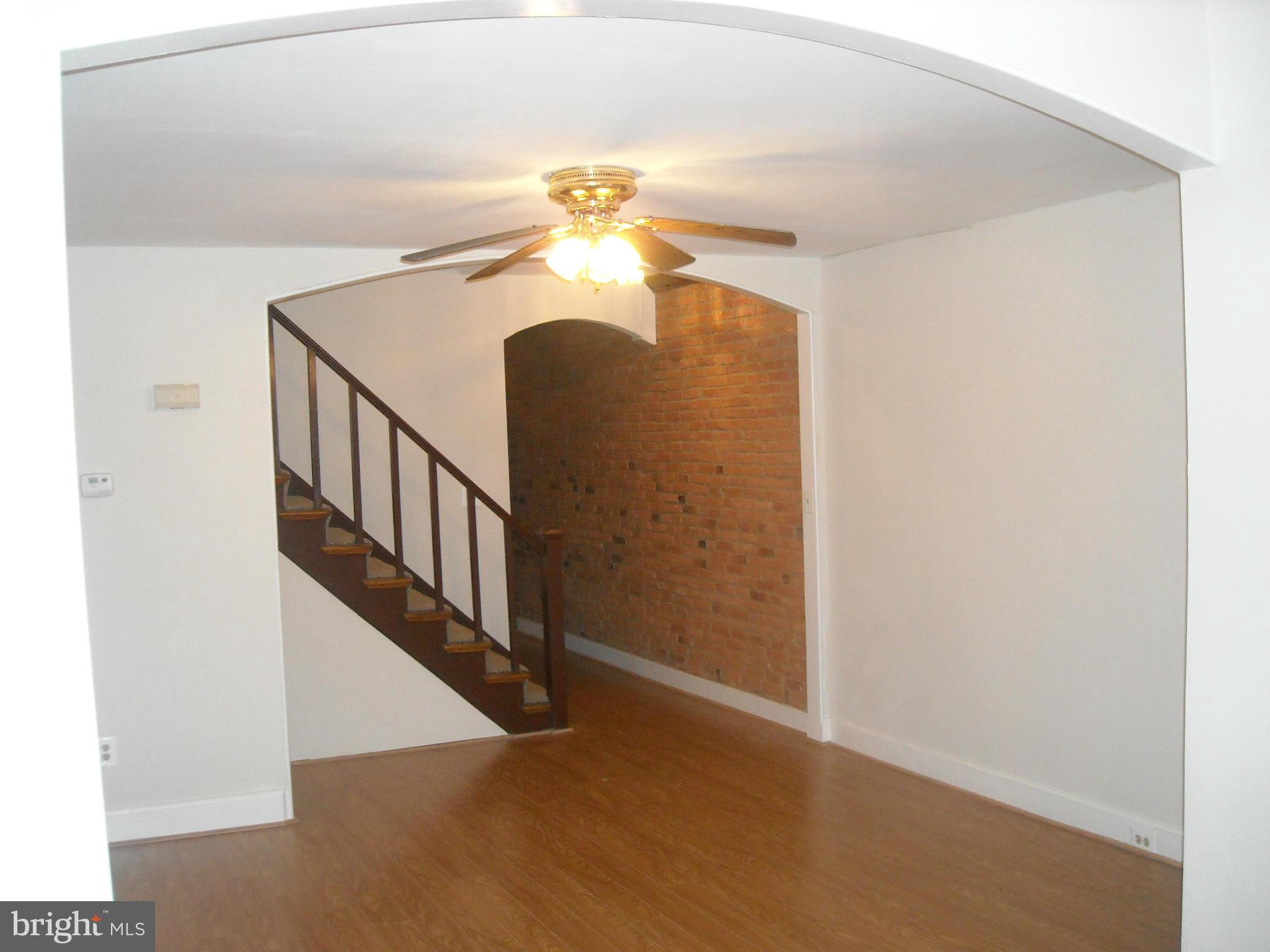 1411 Riverside Avenue Baltimore, MD 21230 - Photo 16 of 27 Family Room