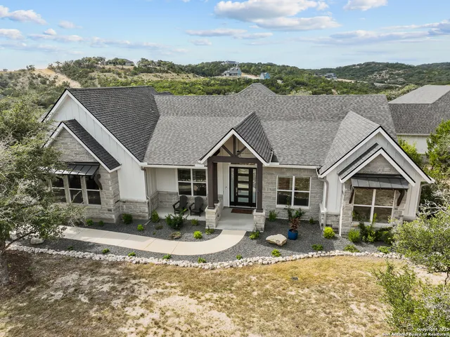 $1,399,990 | 1032 Clear Water, Helotes, TX 78023